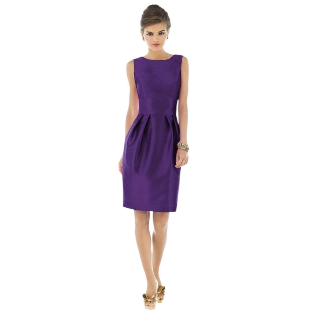 ALFRED SUNG ALFRED SUNG Dress in Majestic with Pockets Purple size 4